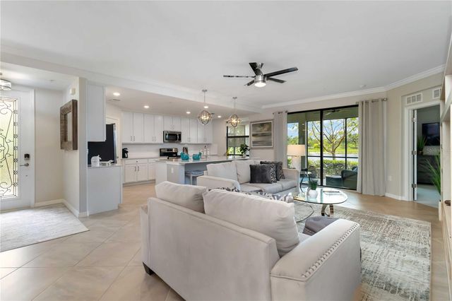 10805 TARFLOWER DRIVE 101, Venice, FL 34293