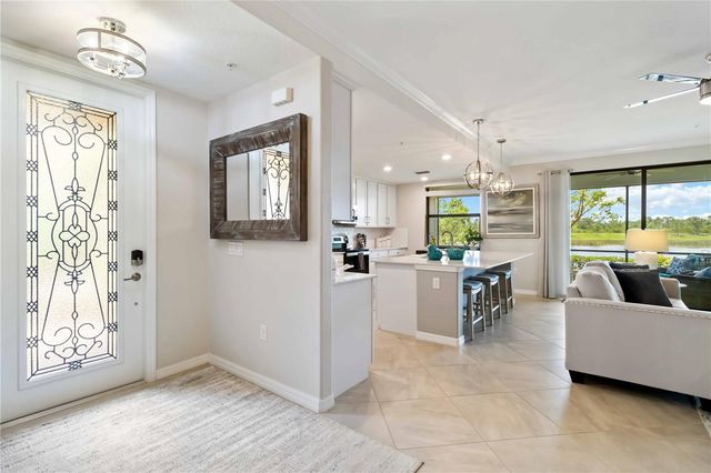 10805 TARFLOWER DRIVE 101, Venice, FL 34293