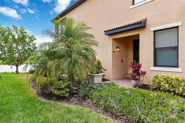 10805 TARFLOWER DRIVE 101, Venice, FL 34293