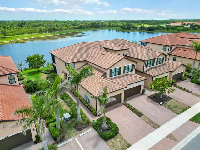 10805 TARFLOWER DRIVE 101, Venice, FL 34293