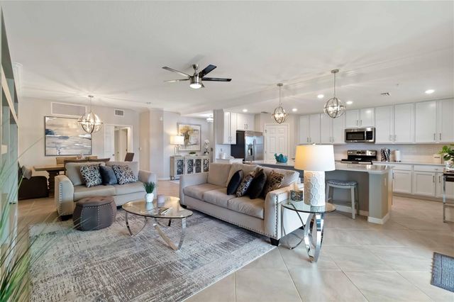 10805 TARFLOWER DRIVE 101, Venice, FL 34293