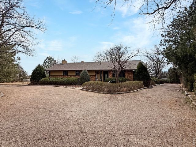 512 Springdale Rd, Sterling, CO 80751