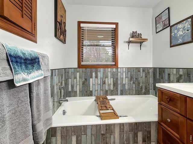 512 Springdale Rd, Sterling, CO 80751