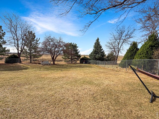 512 Springdale Rd, Sterling, CO 80751