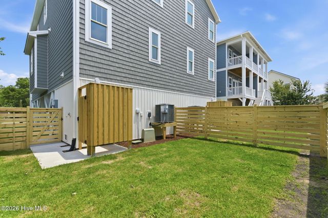 1116 Swordfish Lane 1, Carolina Beach, NC 28428