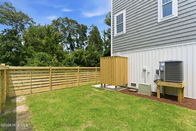 1116 Swordfish Lane 1, Carolina Beach, NC 28428