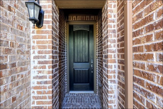 3621 Harebell Drive, Carrollton, TX 75007