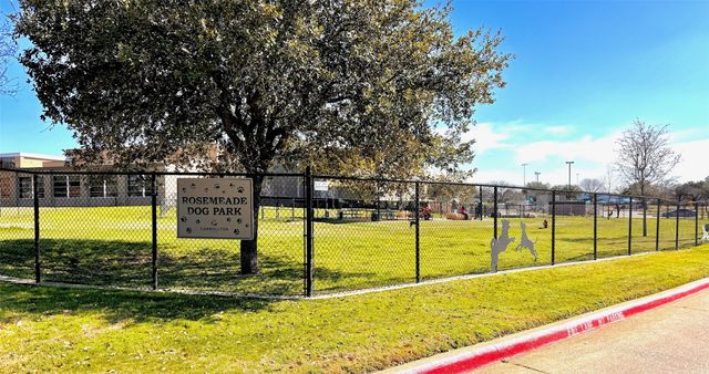 3621 Harebell Drive, Carrollton, TX 75007