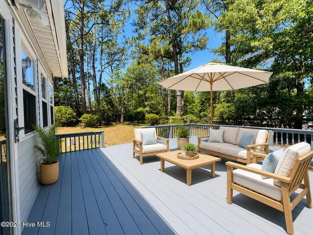 1093 Harbor Drive SW, Calabash, NC 28467