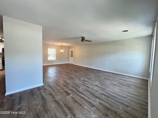 1093 Harbor Drive SW, Calabash, NC 28467