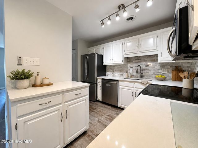 1093 Harbor Drive SW, Calabash, NC 28467