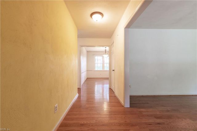 4116 Meadowview RD, Portsmouth, VA 23703