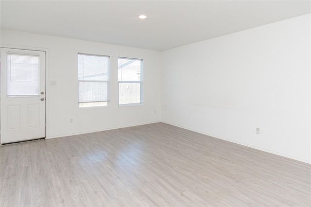 5812 San Geronimo, Seguin, TX 78155