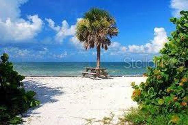 1790 SANTA BARBARA DRIVE, Dunedin, FL 34698