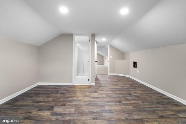 5 YUBAS AVE, Burlington, NJ 08016