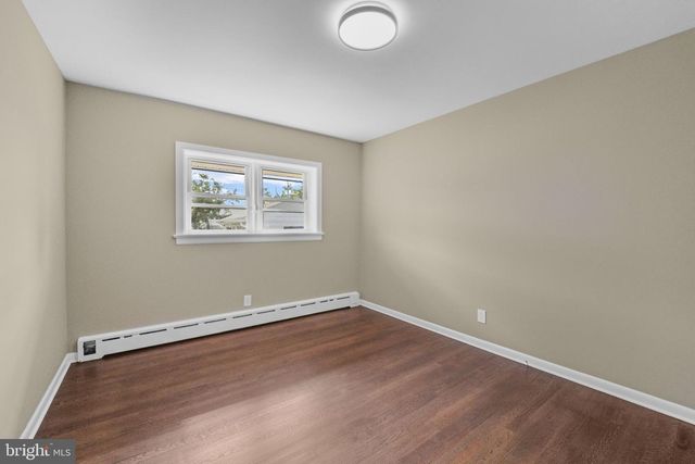 5 YUBAS AVE, Burlington, NJ 08016