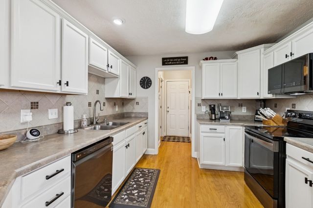 424 Westwood Dr, Smyrna, TN 37167