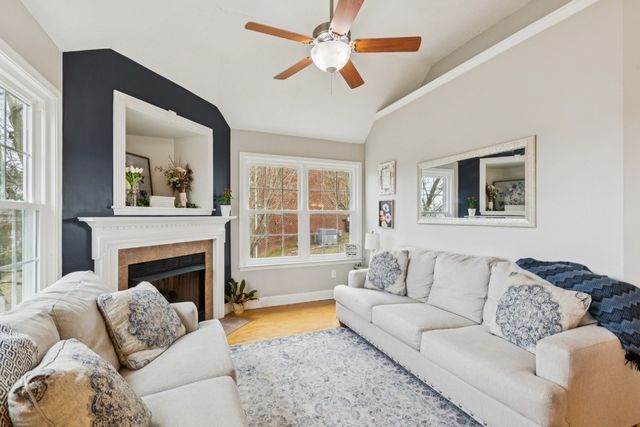 424 Westwood Dr, Smyrna, TN 37167