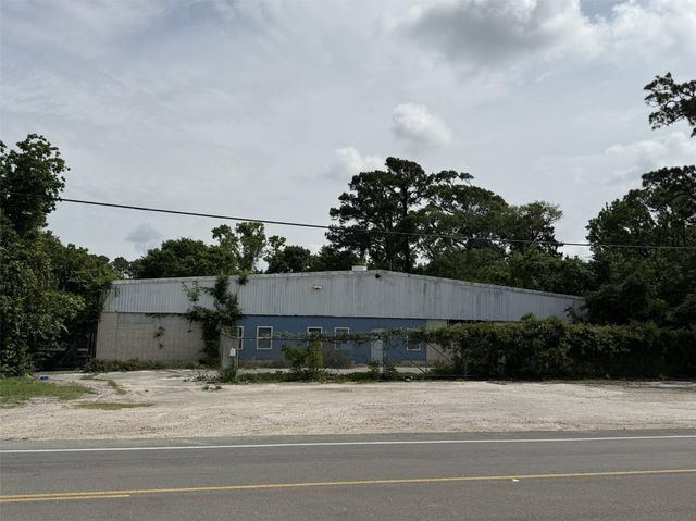 1922 W Main Street, Baytown, TX 77520