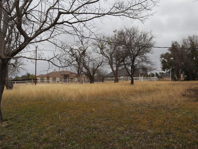 604 E HIGHLAND Road, Ovilla, TX 75154