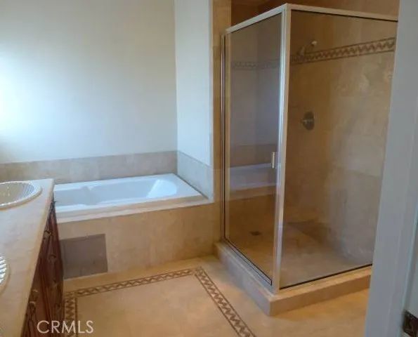 1828 Glendon Avenue, Los Angeles, CA 90025