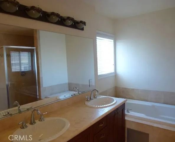 1828 Glendon Avenue, Los Angeles, CA 90025