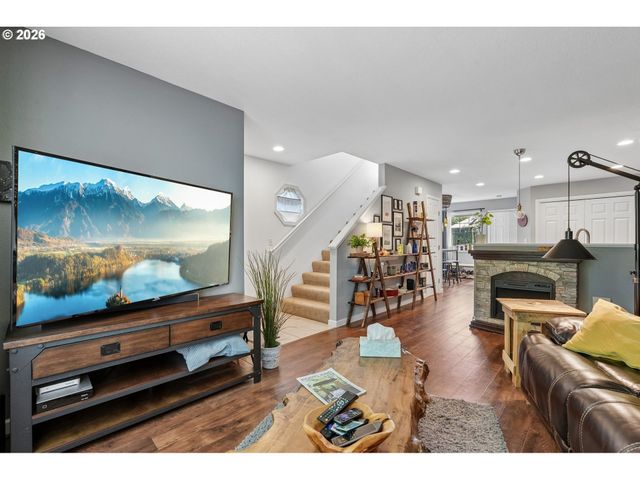 6012 Ne 35TH Cir, Vancouver, WA 98661