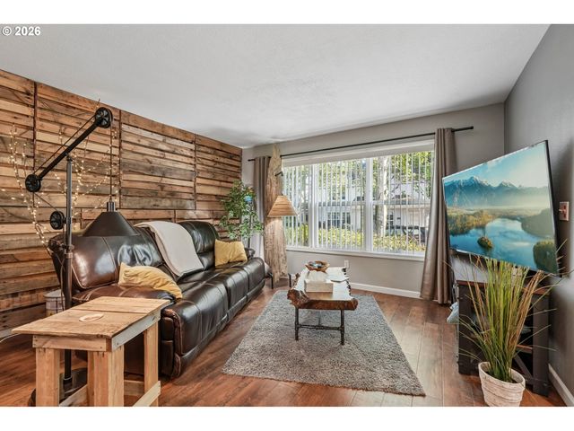 6012 Ne 35TH Cir, Vancouver, WA 98661