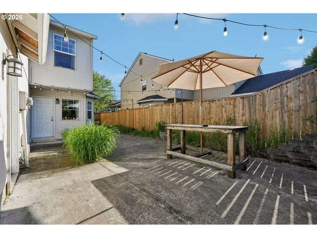 6012 Ne 35TH Cir, Vancouver, WA 98661
