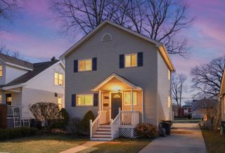 490 E CAMBOURNE Drive, Ferndale, MI 48220