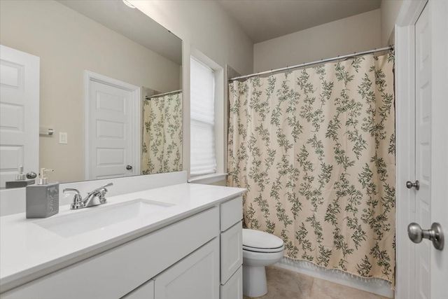614 Lost Maples Bend Lane, Conroe, TX 77304