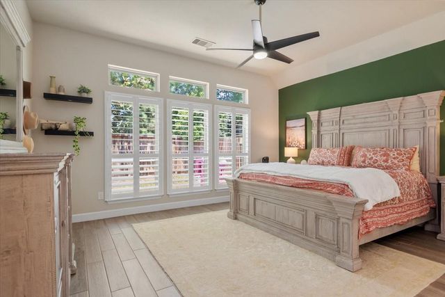 614 Lost Maples Bend Lane, Conroe, TX 77304
