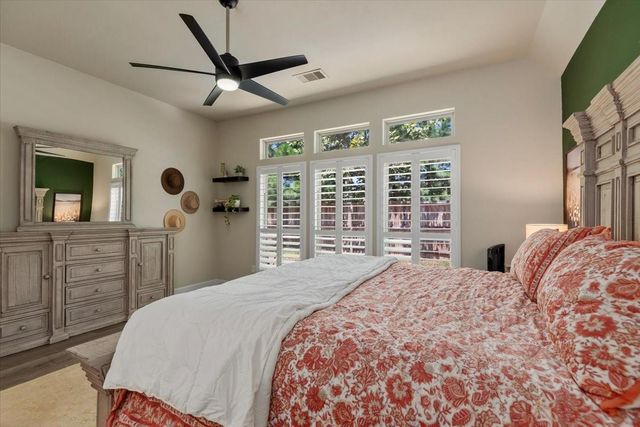 614 Lost Maples Bend Lane, Conroe, TX 77304