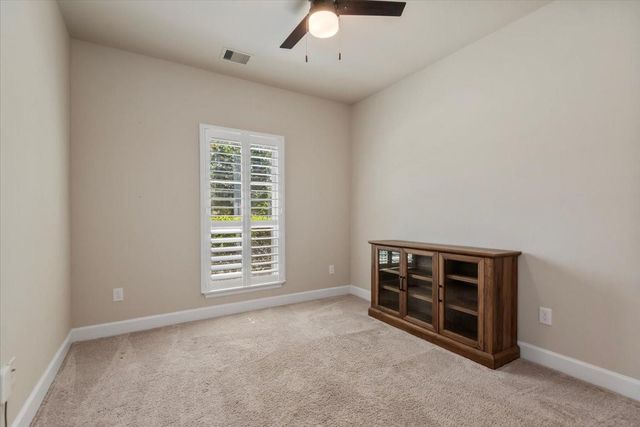 614 Lost Maples Bend Lane, Conroe, TX 77304