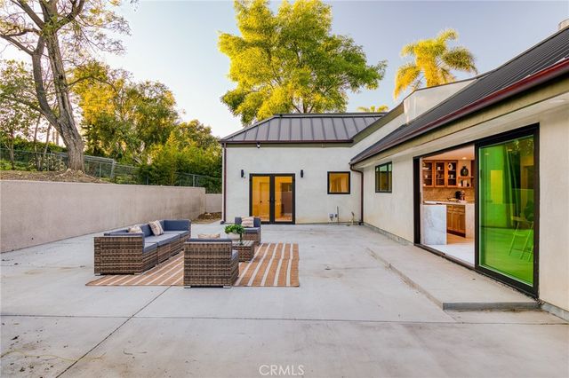 10533 Morada, Orange, CA 92869