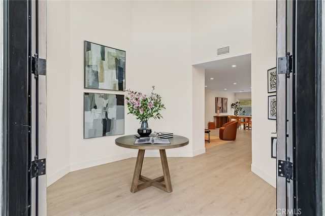 10533 Morada, Orange, CA 92869