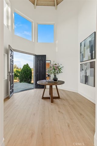 10533 Morada, Orange, CA 92869