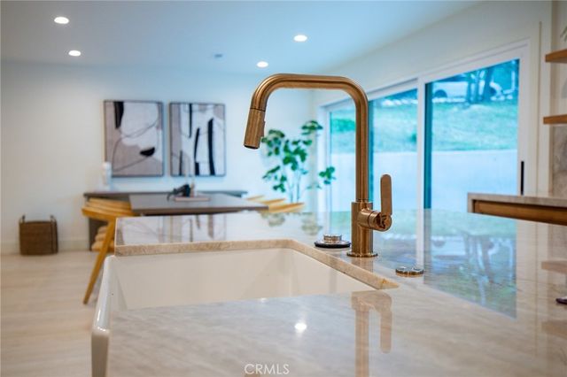10533 Morada, Orange, CA 92869
