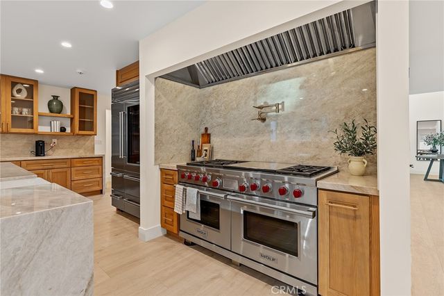 10533 Morada, Orange, CA 92869