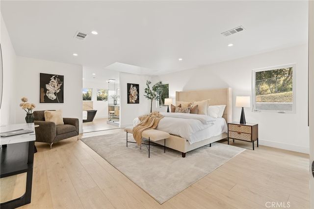 10533 Morada, Orange, CA 92869