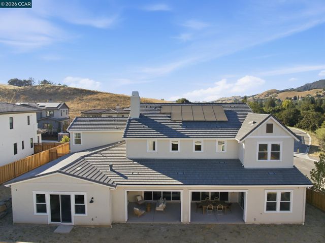 6 Charolais Ct, Danville, CA 94506