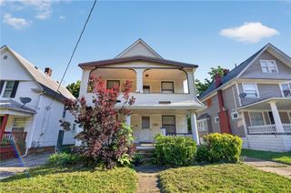 7425 Indiana Avenue, Cleveland, OH 44105