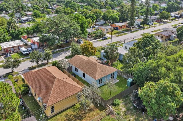 2820 NW 4th St, Pompano Beach, FL 33069