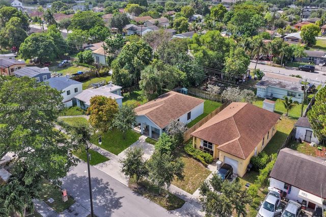 2820 NW 4th St, Pompano Beach, FL 33069