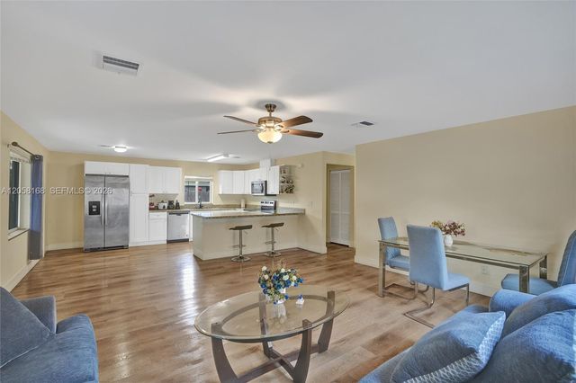 2820 NW 4th St, Pompano Beach, FL 33069