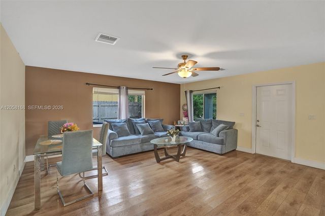 2820 NW 4th St, Pompano Beach, FL 33069
