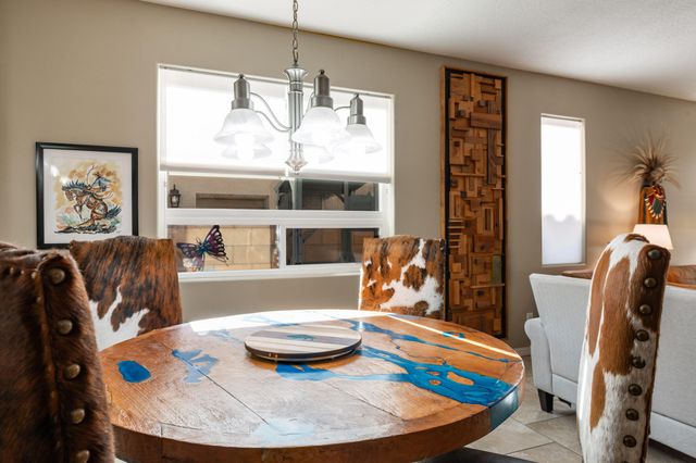 371 Zuni River Circle SW, Los Lunas, NM 87031