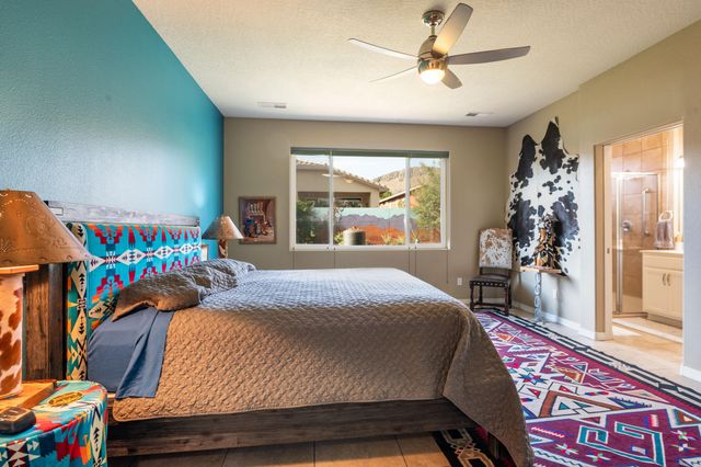371 Zuni River Circle SW, Los Lunas, NM 87031