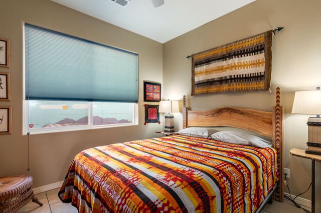 371 Zuni River Circle SW, Los Lunas, NM 87031