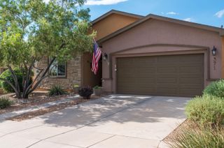 371 Zuni River Circle SW, Los Lunas, NM 87031